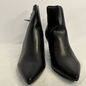 Seven Dials Sleek Black Ankle Booties w11